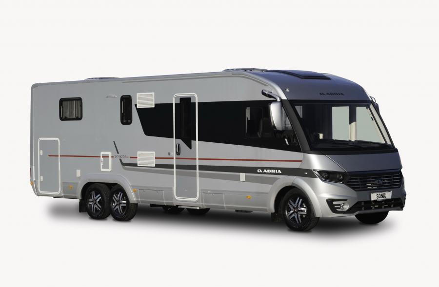  Adria Sonic Supreme 810 2017 года  (фото 1 из 2)